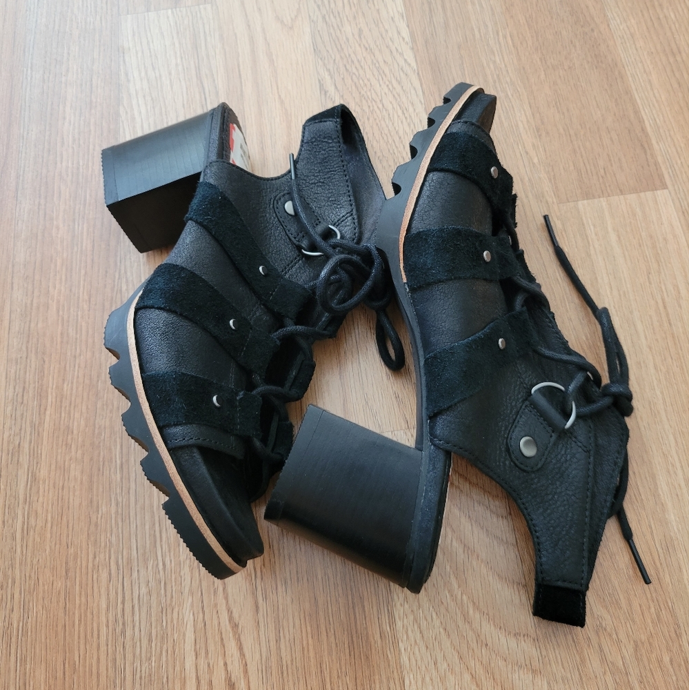 Sorel Addington Black Sandal/Bootie